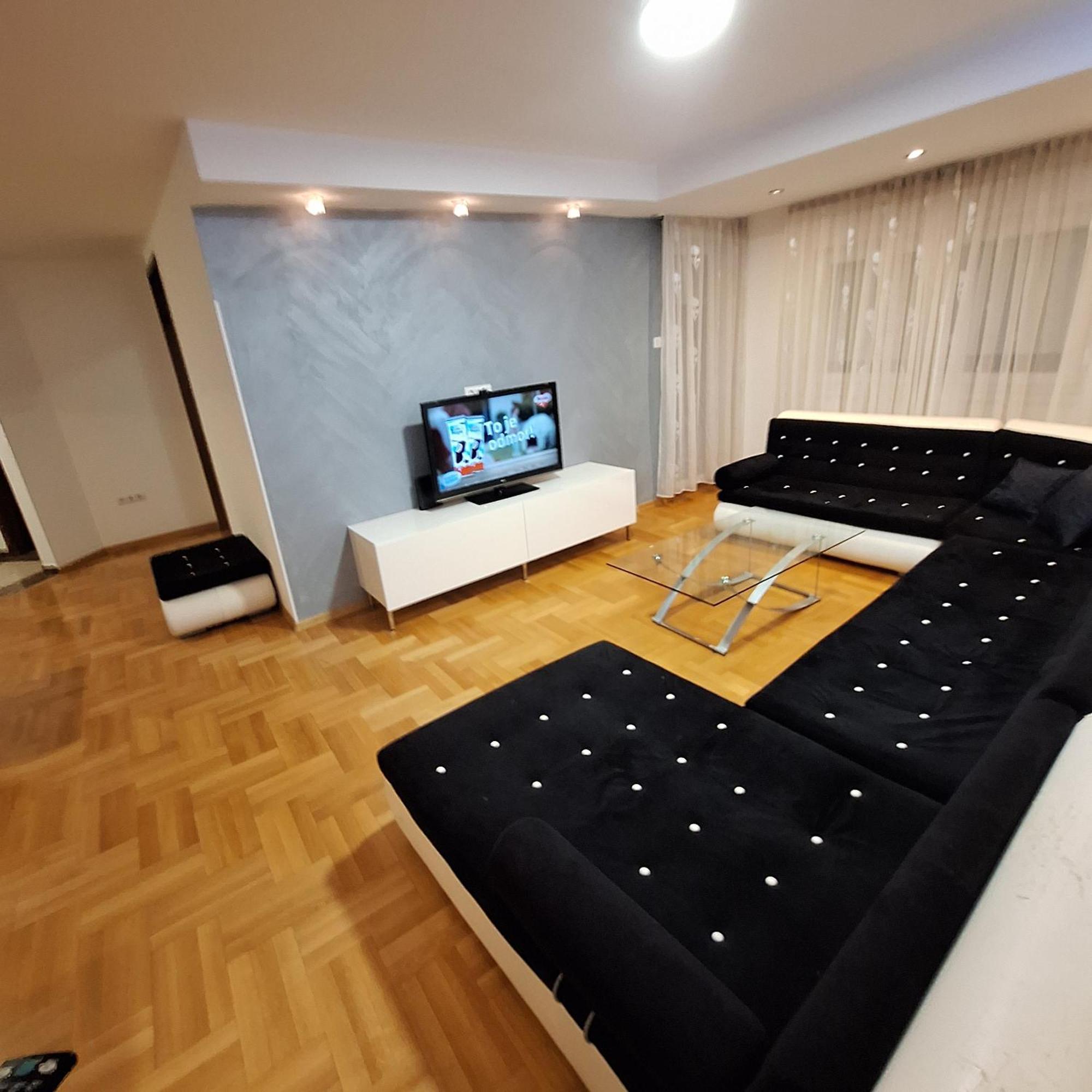 Luks Apartment Banja Luka Zimmer foto